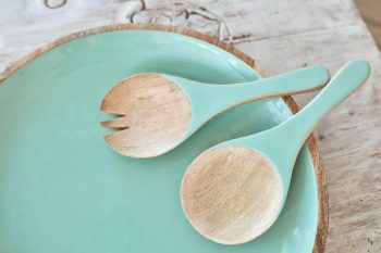 ACACIA WOOD AND ENAMEL 'SAVANNAH' SALAD SERVERS | Daydream Leisure Furniture