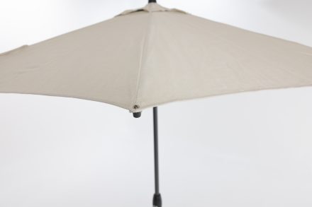 DAYLIGHT UMBRELLA 2.7m OCTAGONAL | Daydream Leisure Furniture