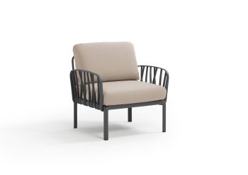 NARDI KOMODO SINGLE SOFA CHAIR WITH ARMS | Daydream Leisure Furniture